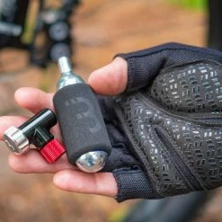 BBB Easy Air Co2 Cartridge Inflator 16g