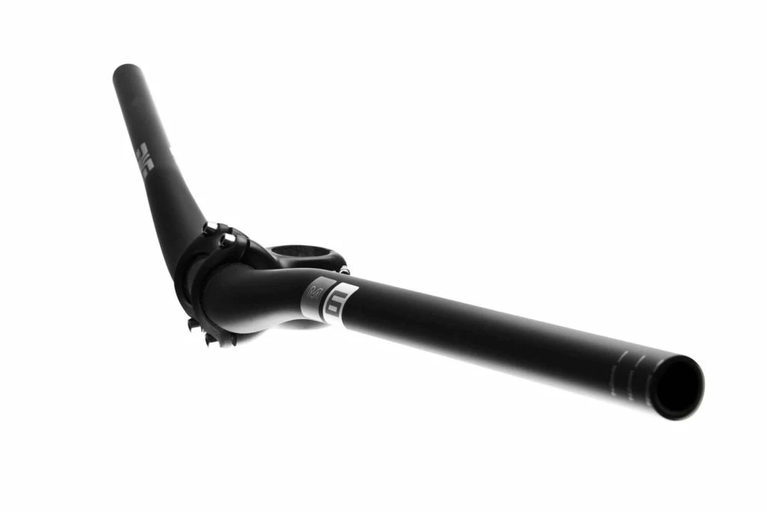 Enve M6 Carbon 31.8mm MTB Handlebar Cockpit 4 Enve M6 Carbon 31.8mm MTB Handlebar Cockpit