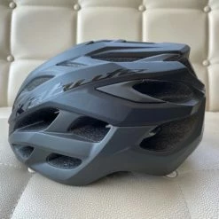 OGK Kabuto Volzza Cycling Helmet